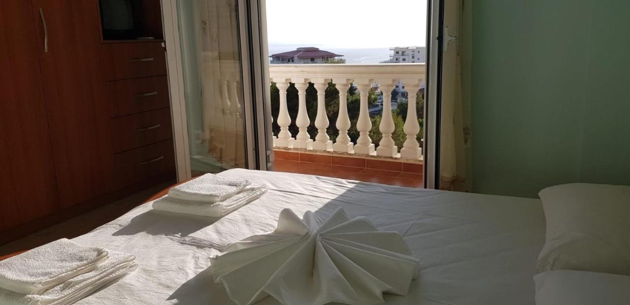 Stunning Sea View Apartments Σαράντα Εξωτερικό φωτογραφία