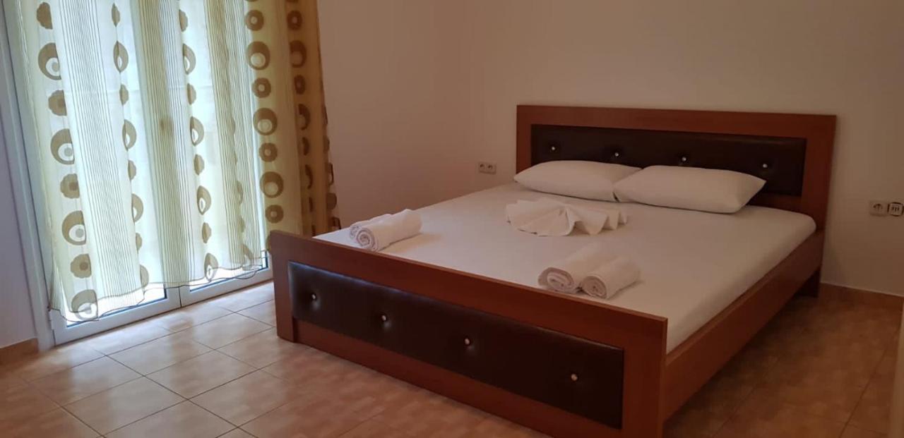 Stunning Sea View Apartments Σαράντα Εξωτερικό φωτογραφία