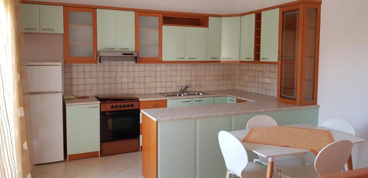 Stunning Sea View Apartments Σαράντα Εξωτερικό φωτογραφία