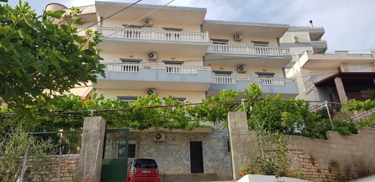 Stunning Sea View Apartments Σαράντα Εξωτερικό φωτογραφία
