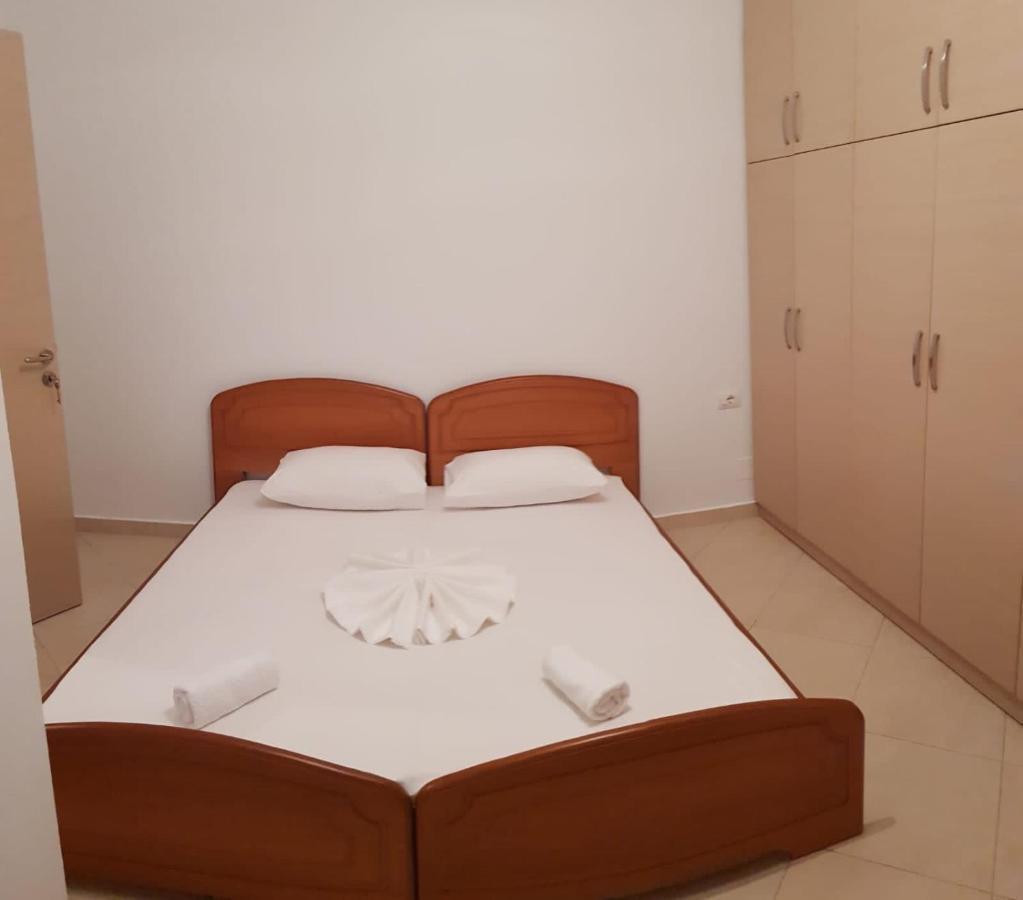 Stunning Sea View Apartments Σαράντα Εξωτερικό φωτογραφία