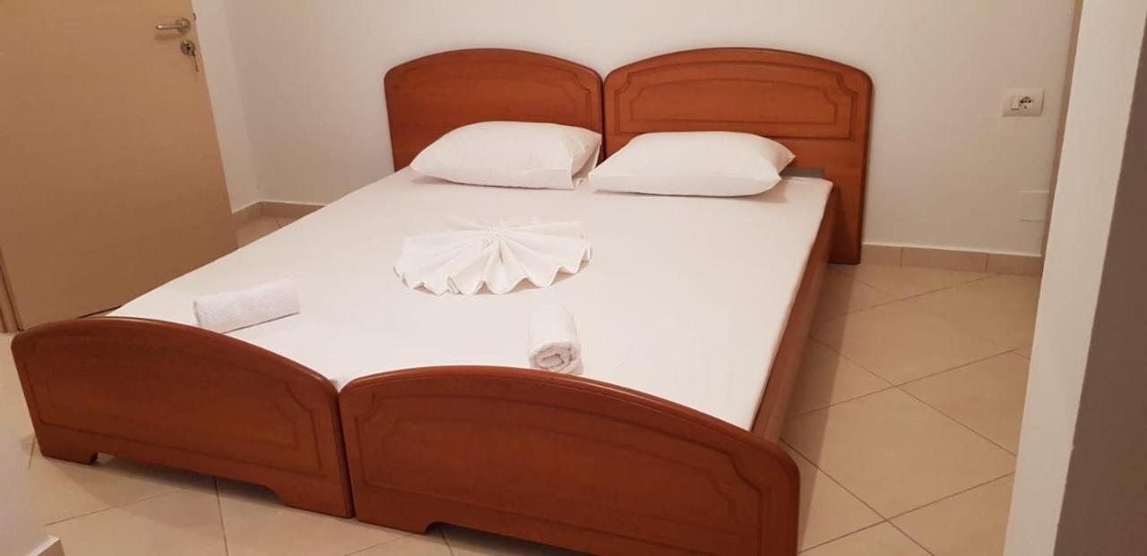 Stunning Sea View Apartments Σαράντα Εξωτερικό φωτογραφία